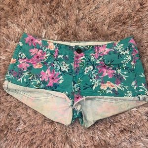 Flower print shorts by element denim size 25